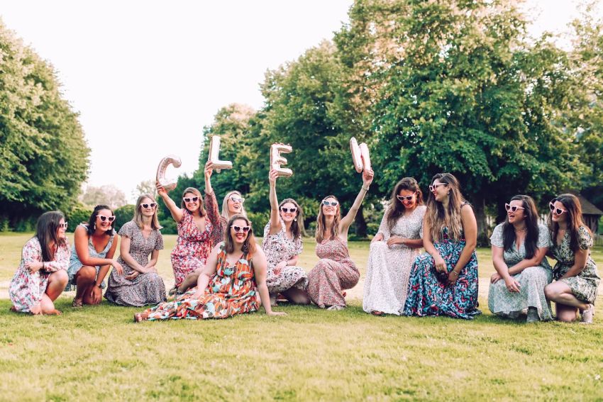 Le guide ultime du shooting photo EVJF à Deauville