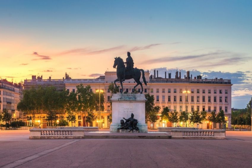 place bellecour lyon photographe evjf lyon